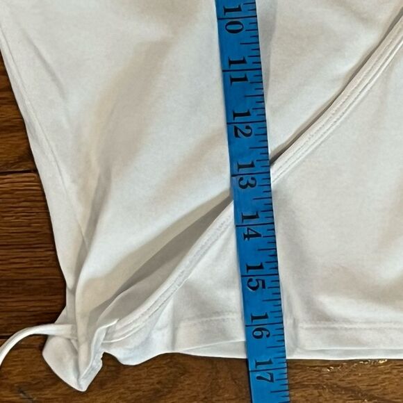 American Apparel Women’s Large White Julliard Long Sleeve Ballet Wrap Top NWT - Picture 6 of 8